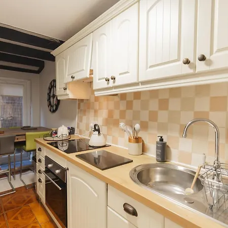 Holiday home Unique Cottage In Yarm With A 5 Star Location Kingsize And Double Beds Yarm