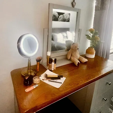 Silver On High Street - Free Parking Available Vakantiehuis Yarm